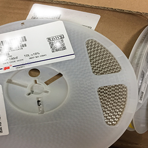 深圳風(fēng)華貼片電容代理商：貼片電容的存儲壽命有多久？